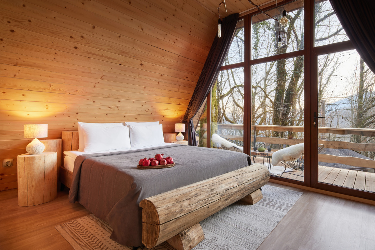 HILLS1200. Резиденция. Глэмпинг. Бани.