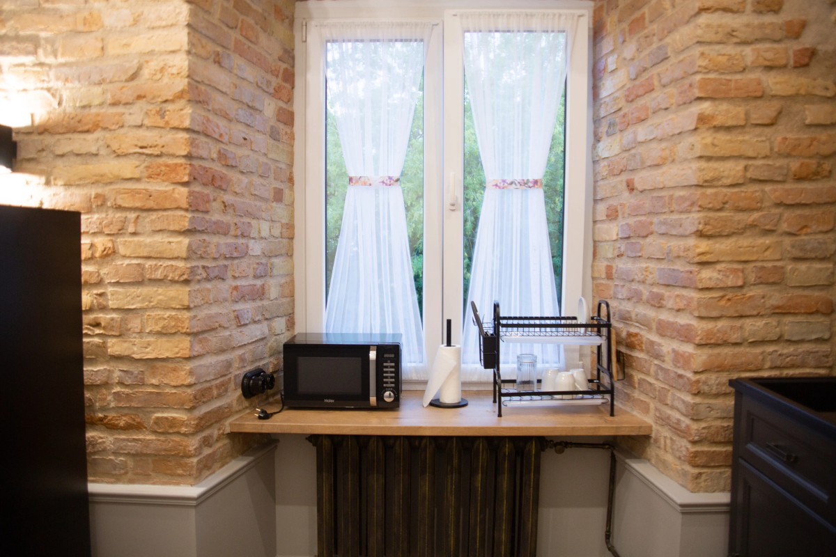 Мебелированные комнаты с Собственными Санузлами на Центральной Пешеходной Улице