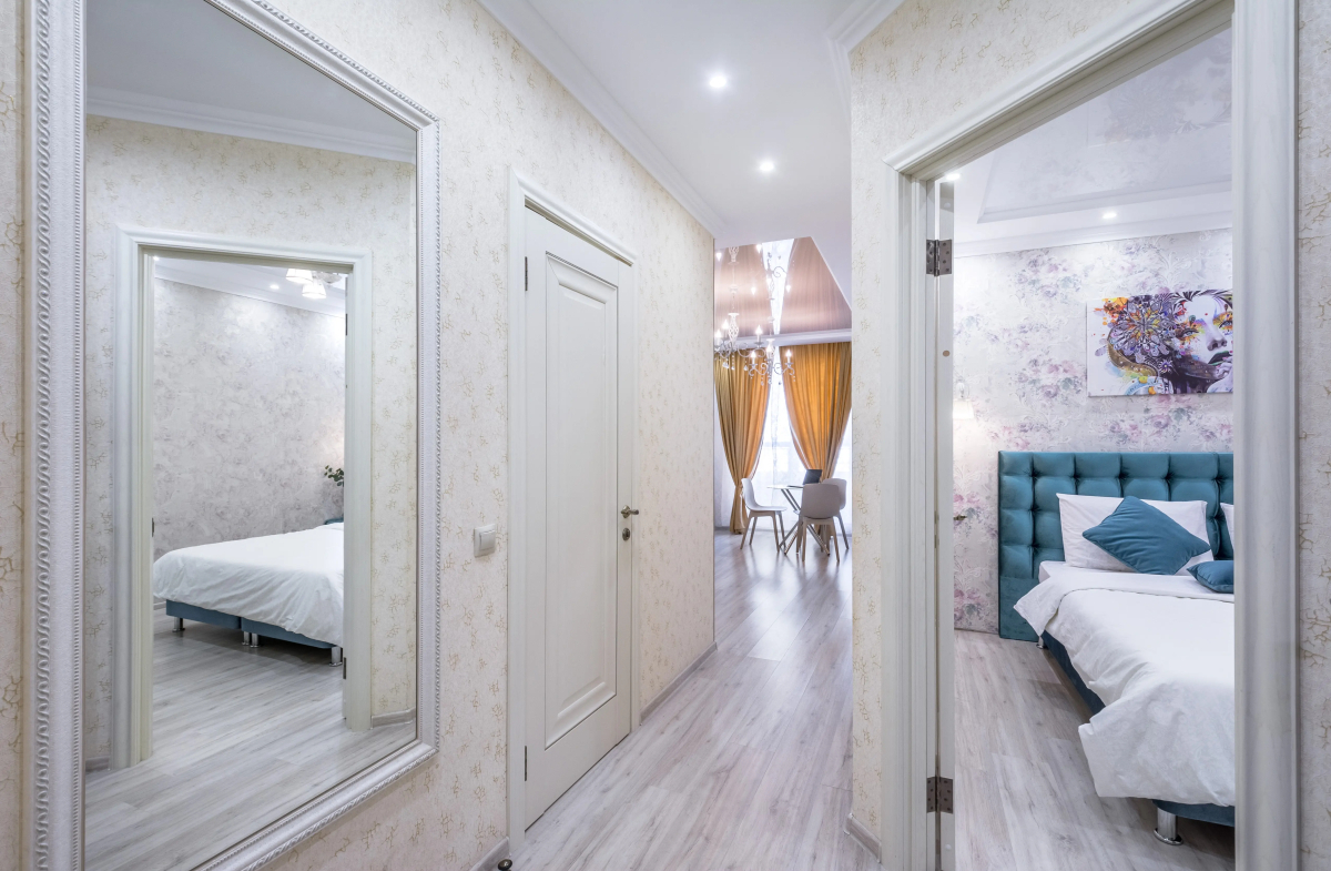 Apartments Bolshoi by Roomers 3