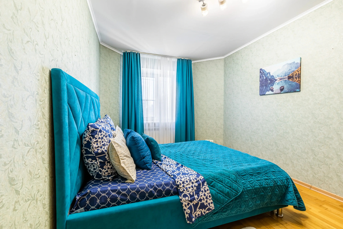 Апартаменты восьмиместные на Право-Булачной