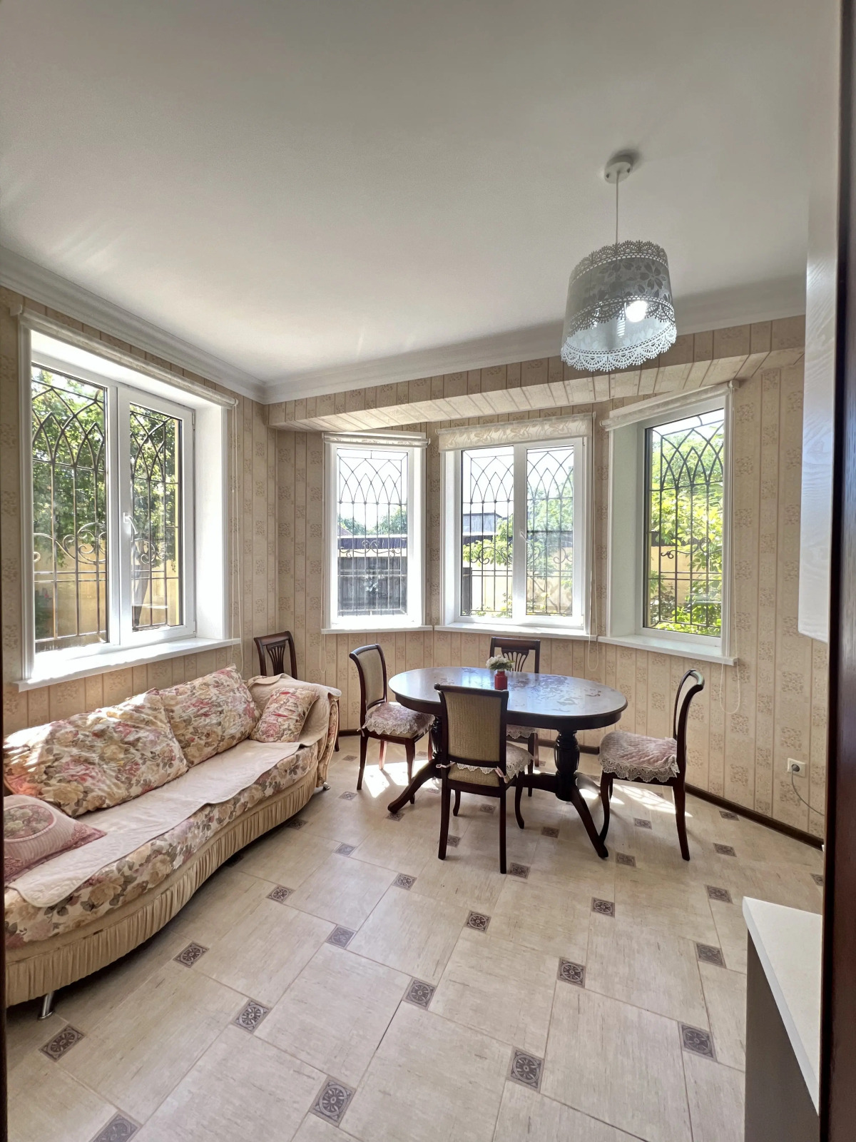 Частный дом у моря  Караман