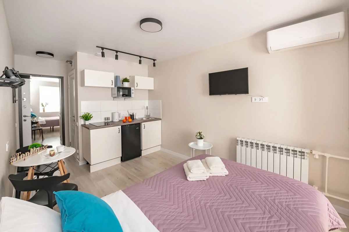 Апартаменты TopHouse на Калинина 105, 8