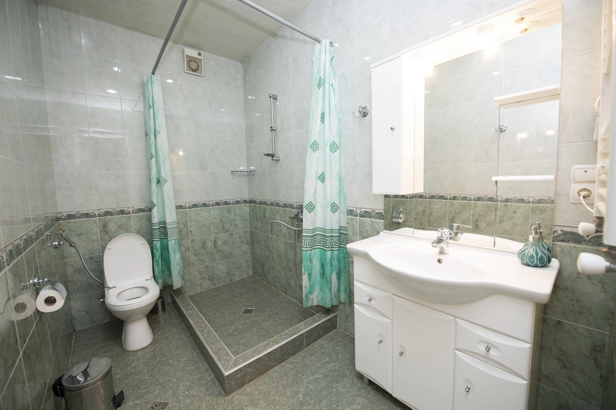 Гостевой дом с 5 спальнями