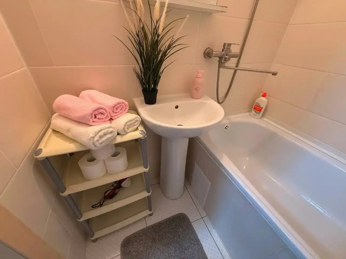 Квартира GoldApart Академика Макеева 20