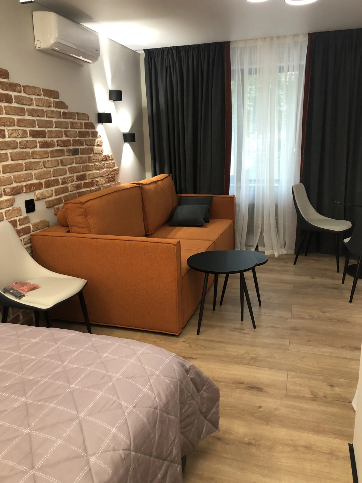 Квартира Jennifer Apartment Дизайнерская квартира-студия в центре Калининграда