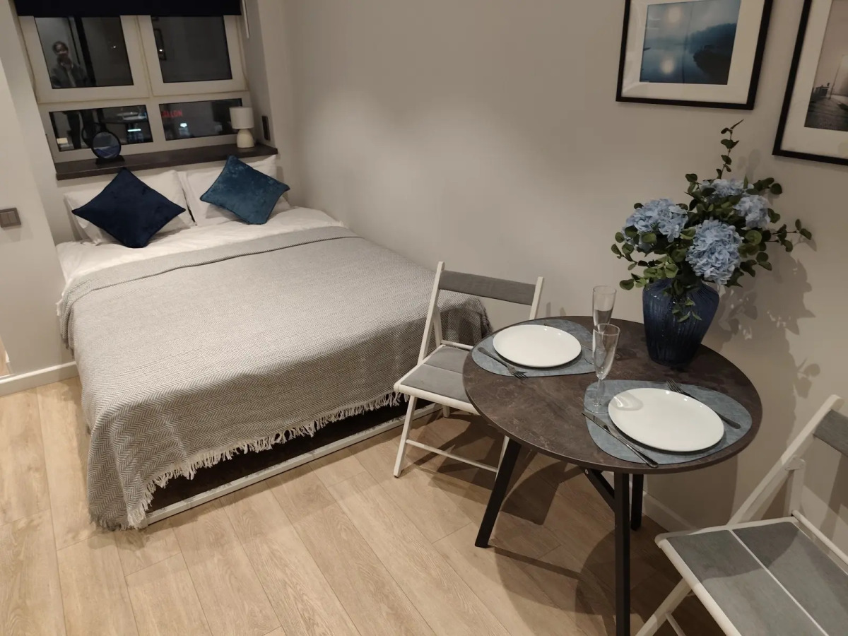 Квартира Студия Happy People возле Сколково на Эйнштейна 2