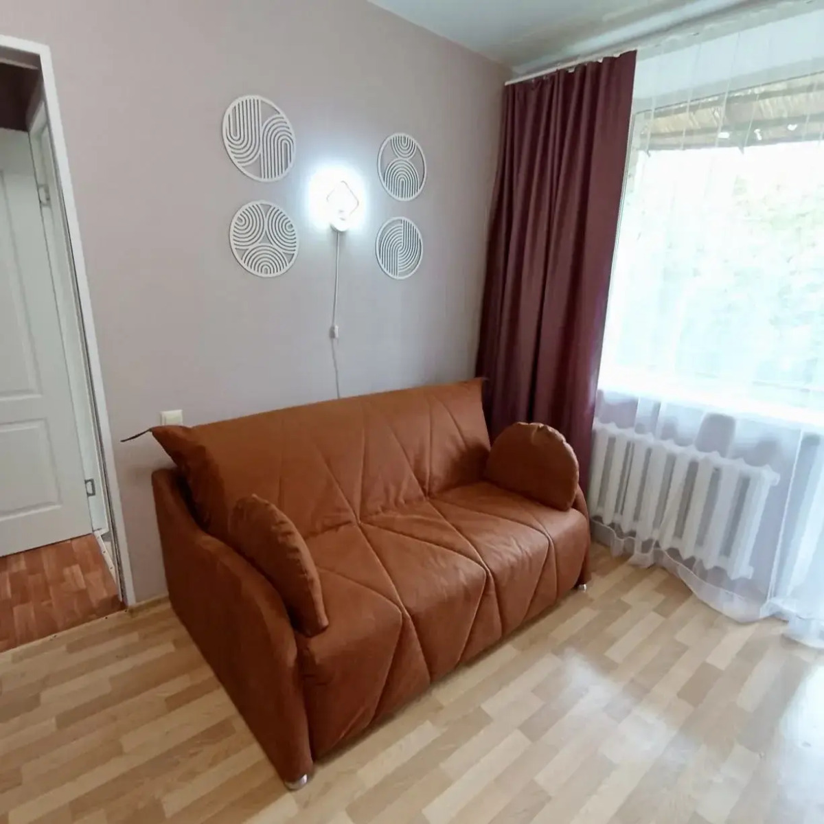 Квартира Просторная двухкомнатная на Каховской