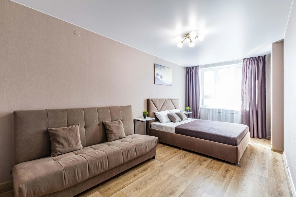 Апартаменты на Готвальда Dream House