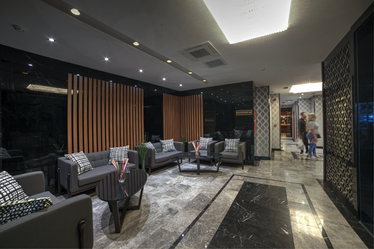 Отель Pell Palace Hotel & Spa