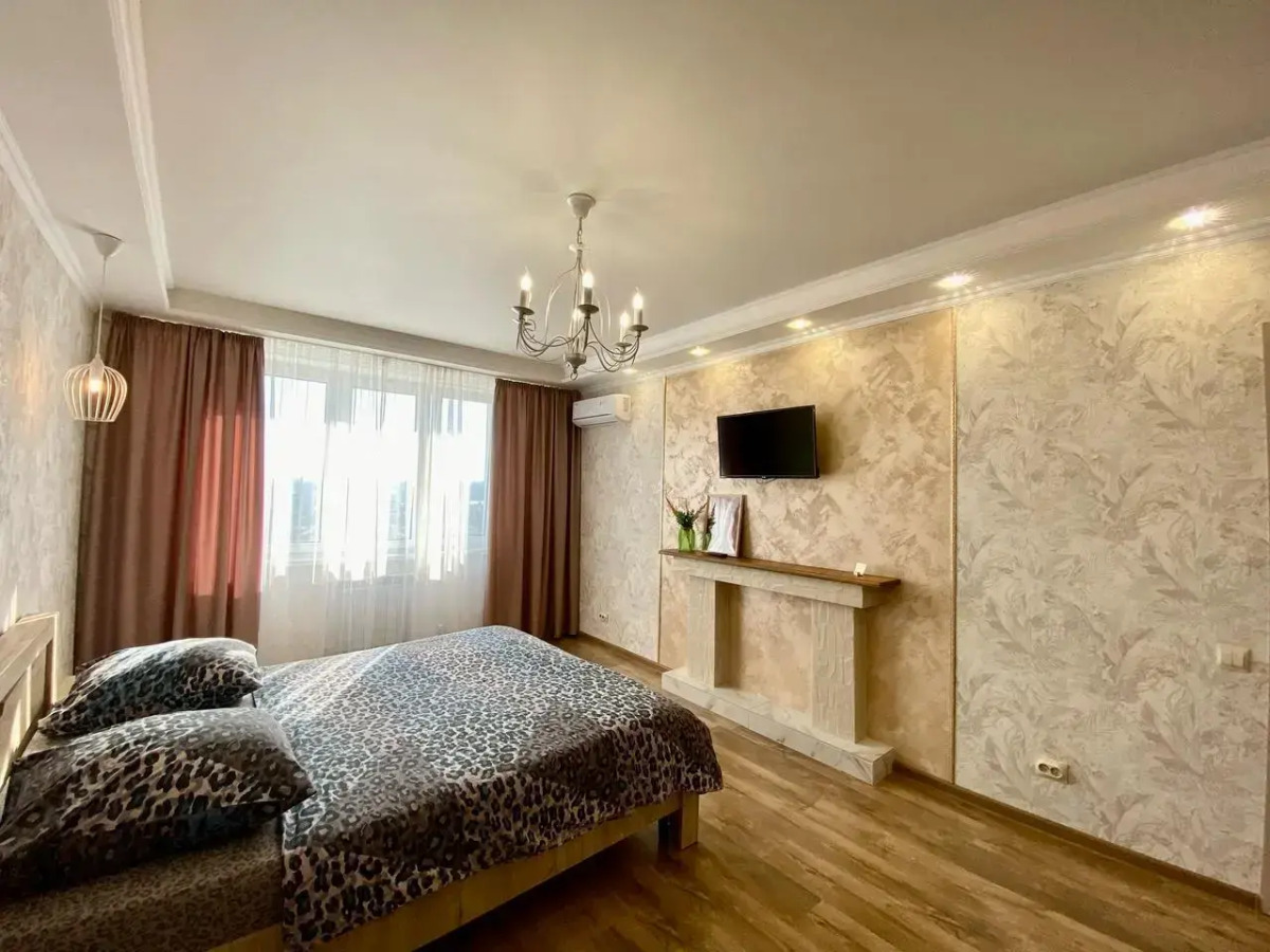 Апартаменты Вега на площади Поликарпова