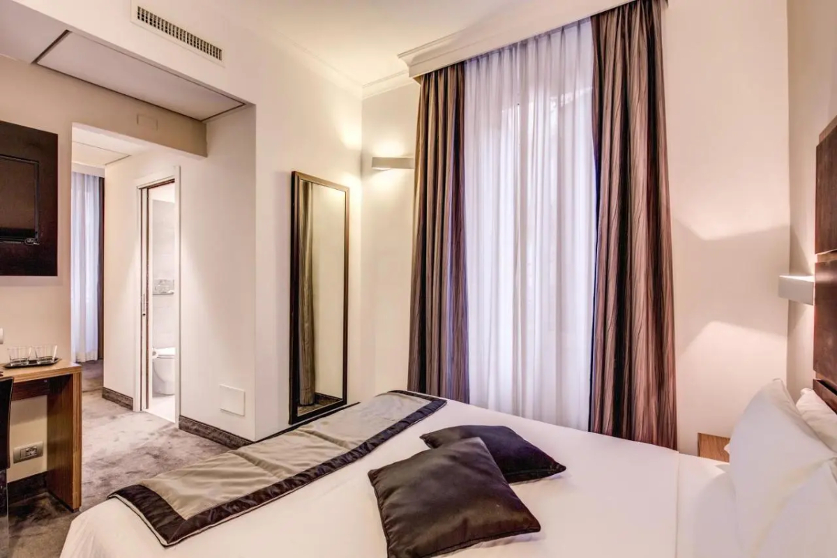 Hotel Trevi