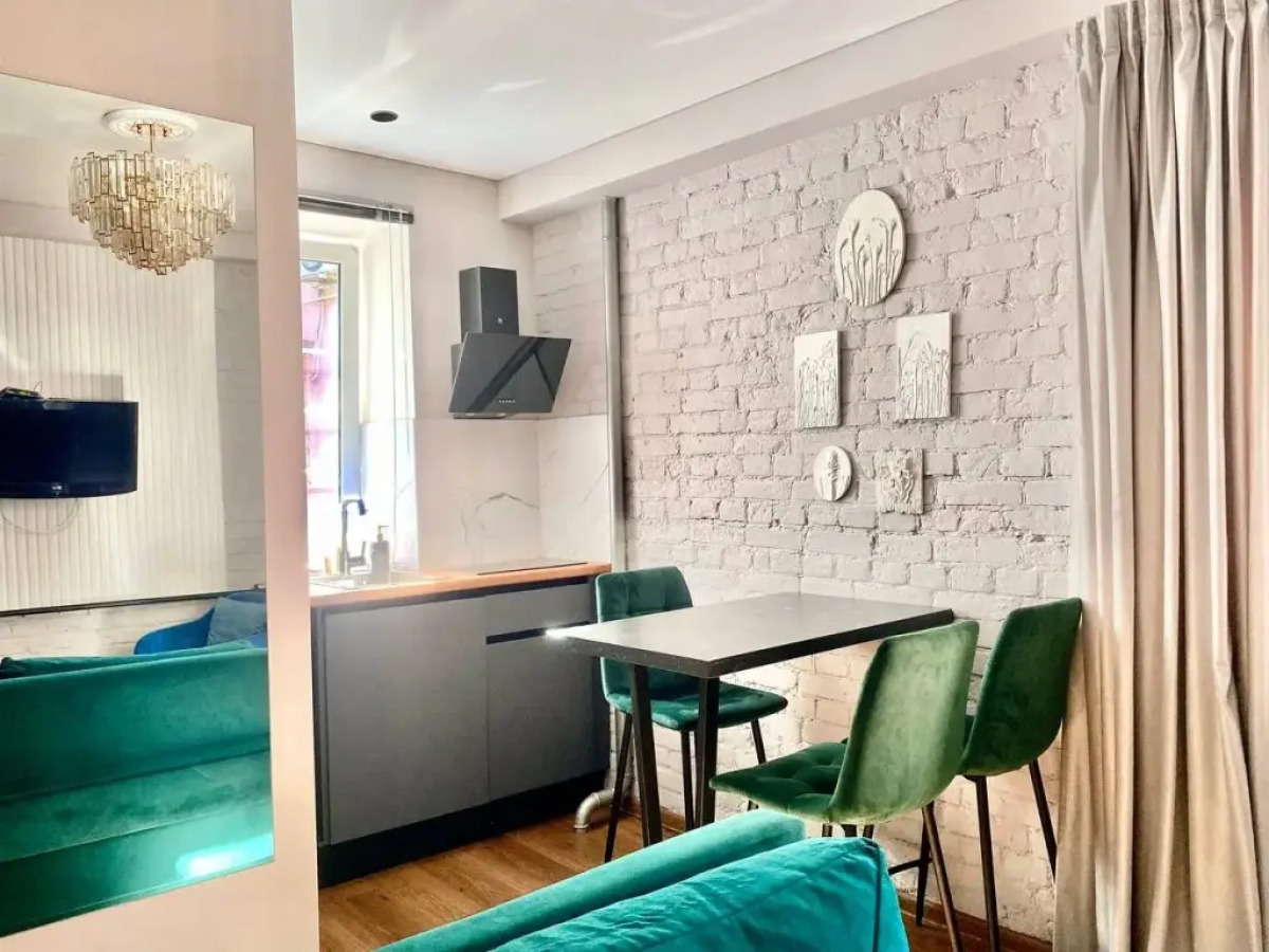 Апартаменты 1 ParadeAparts на Первомайской 13A