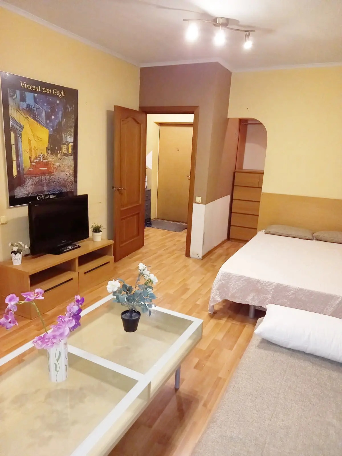 Апартаменты  с балконом комфорт на Белорусской