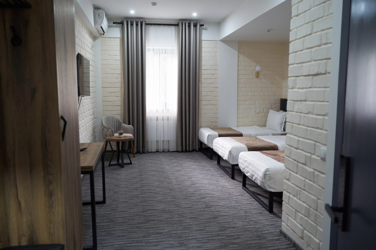 Отель Vatan Plaza