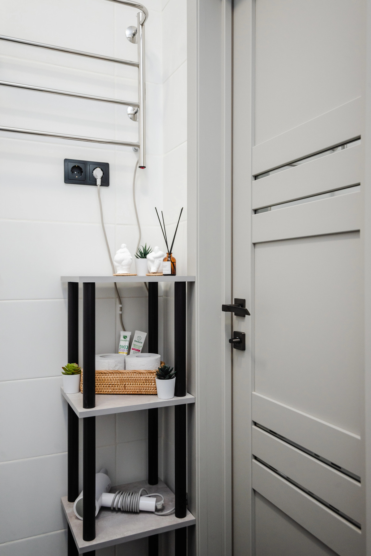 Апартаменты Новая Cтудия в Cтиле Минимализм рядом с Ботаническим Садом