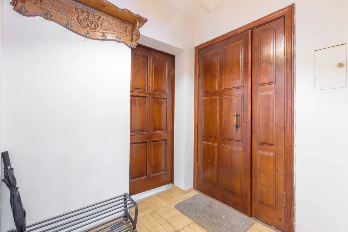 Квартира Апартаменты на Патриках в парижском стиле