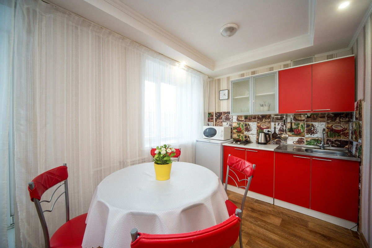 Квартира на Крас рабе для 4 человек возле СФУ Цветмет