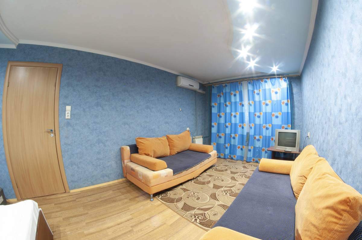 Апартаменты  Эконом на Мельничной 24-3