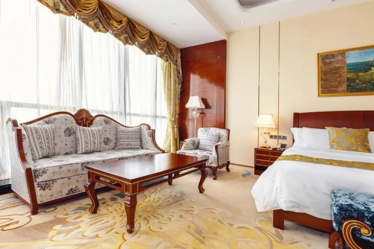 Отель Hotels & Preference Hualing Tbilisi