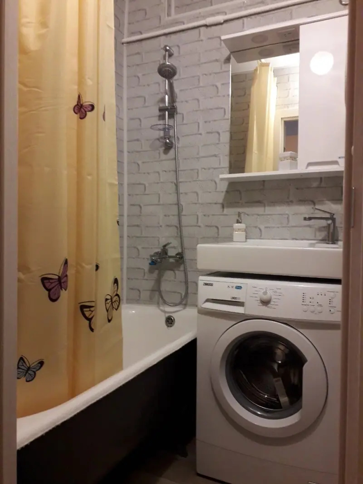 Апартаменты 2х комнатная квартира с изолированными комнатами