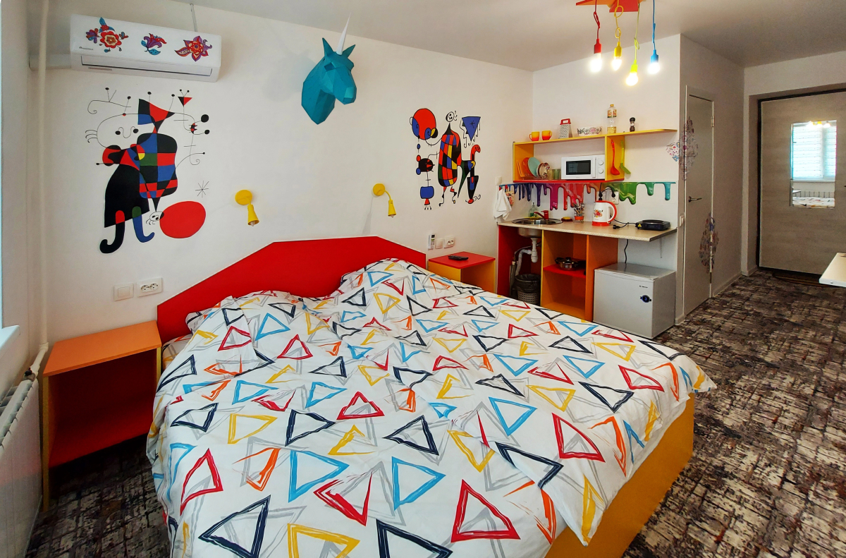 Апартаменты Студия Клюква