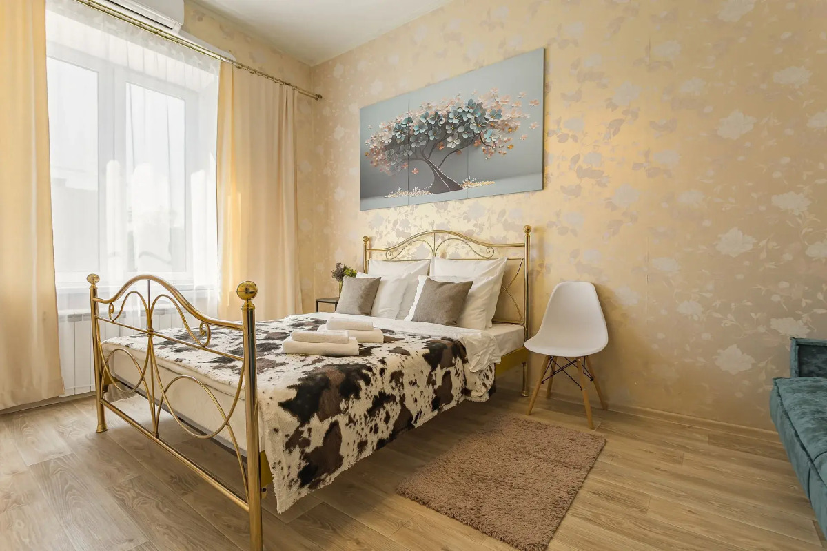 Апартаменты Горького 162