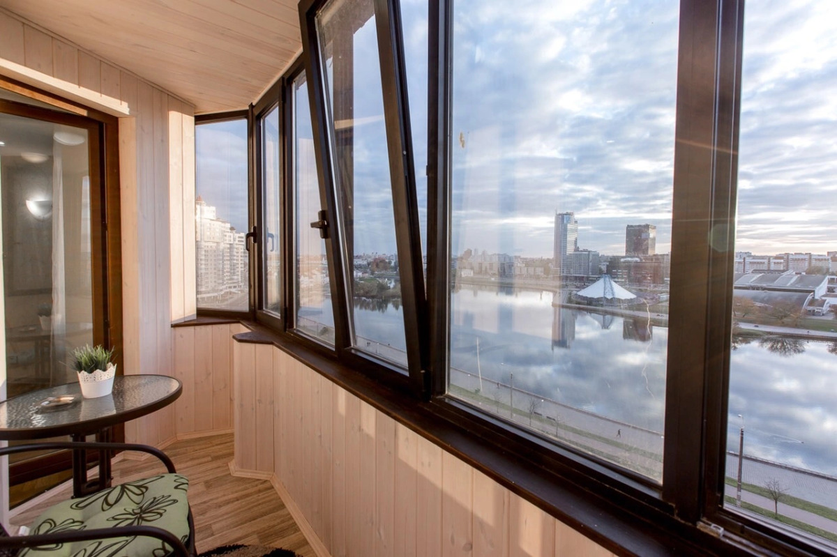 Апартаменты Четырехкомнатные с Видом на Набережную