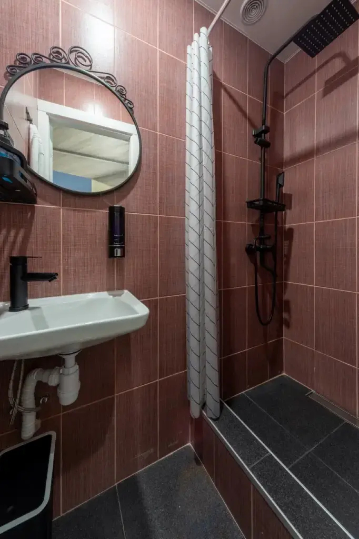 Апартаменты на Невском 136