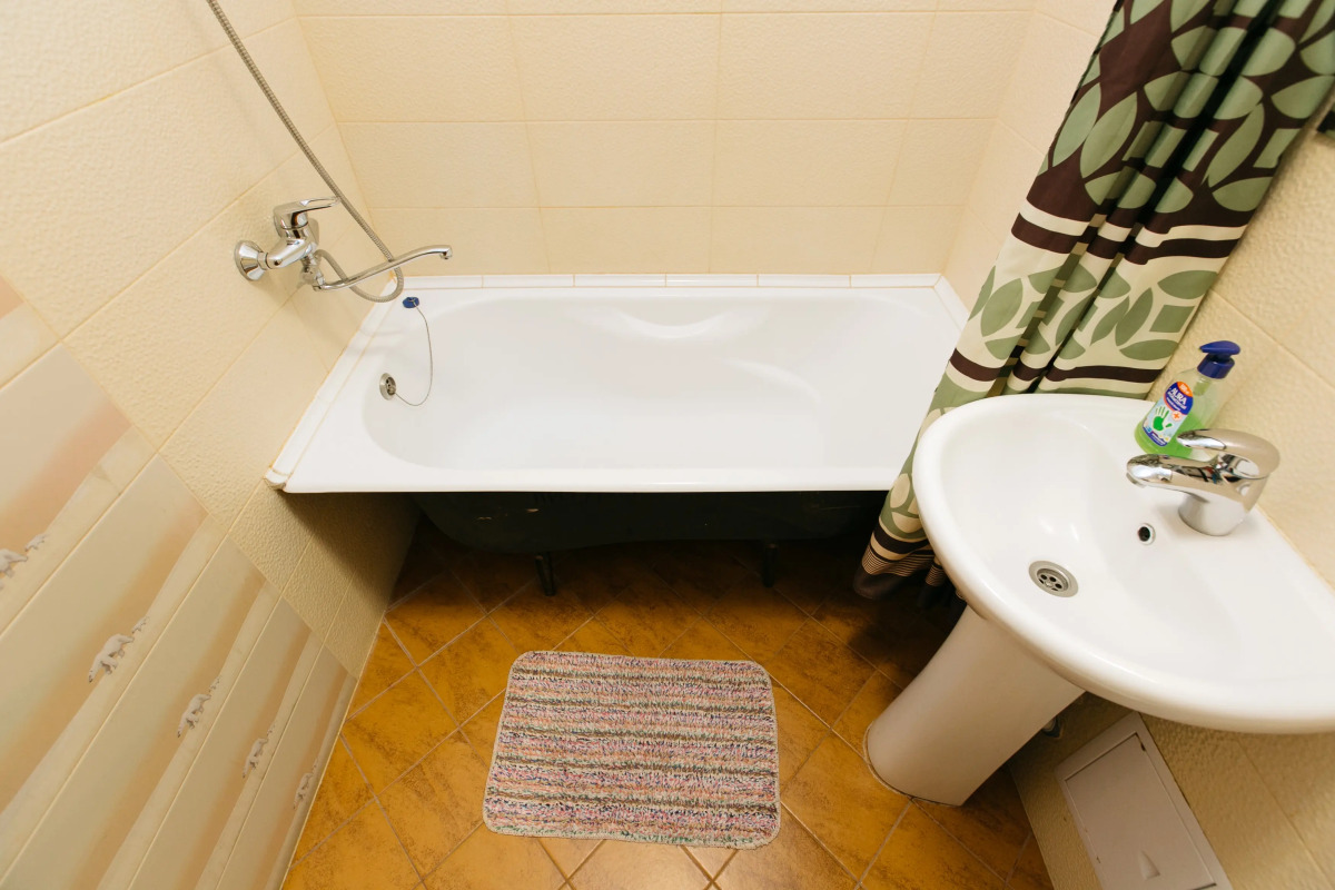 Апартаменты Однокомнатные на Семьи Шамшиных 90/5