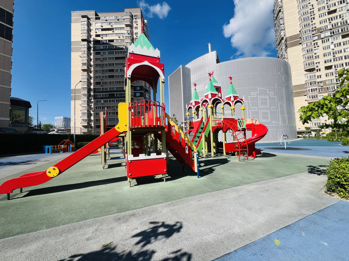 Квартира Комфорт на Нансена 103/1/5 1