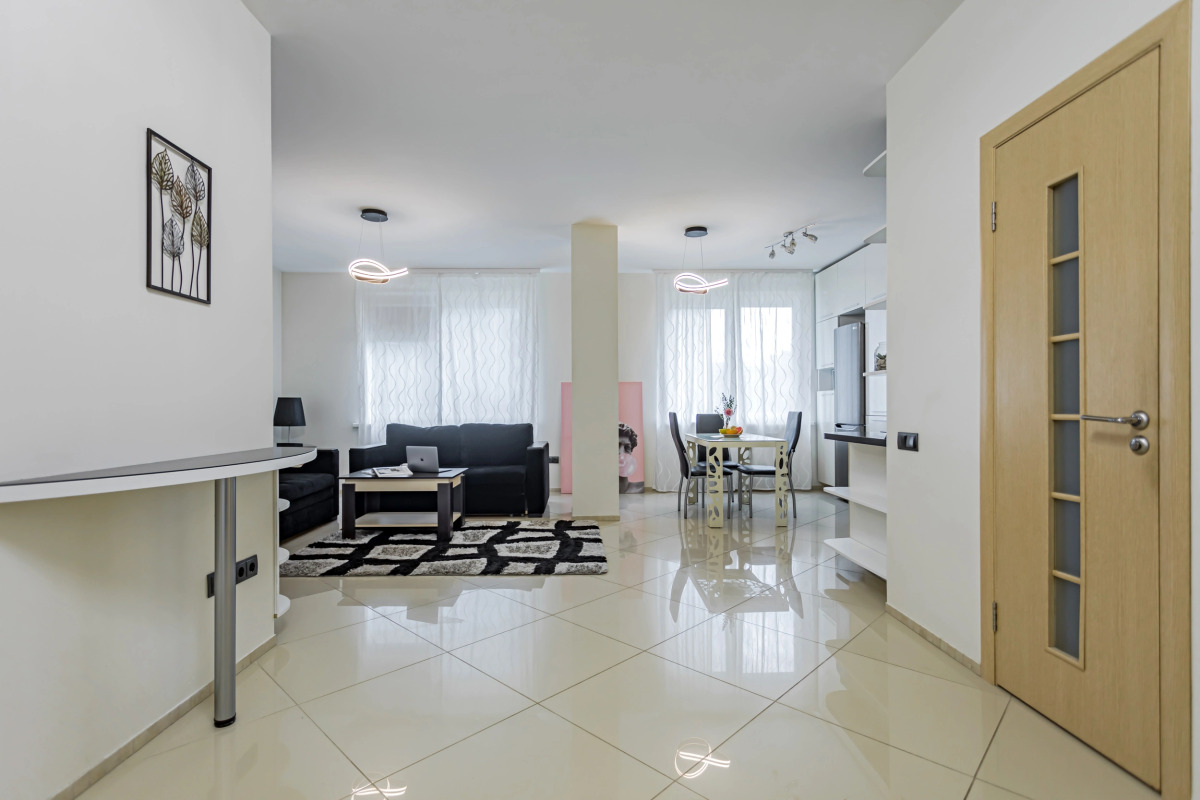 Апартаменты двухкомнатные на Скрыганова 4Б