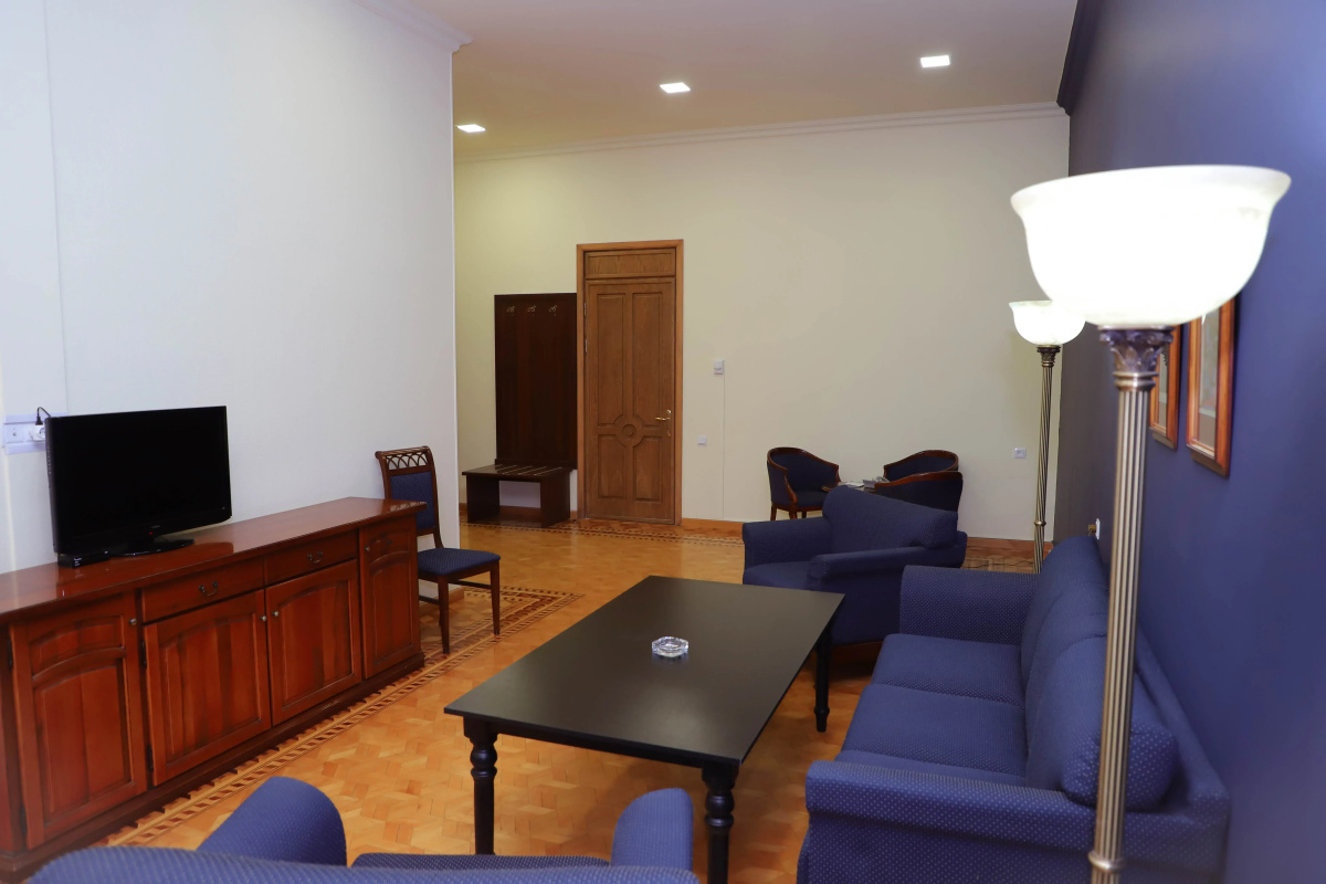 Araks Hotel Complex