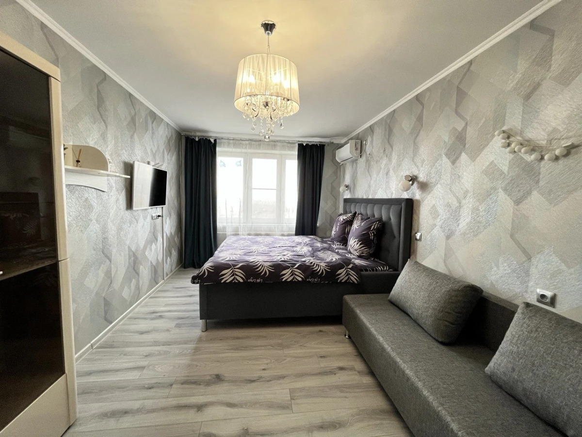 Апартаменты Платона кляты 27 ЖК Суворовский