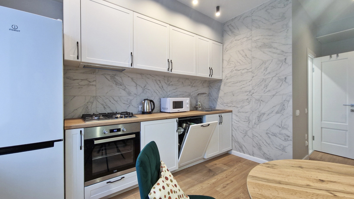 Апартаменты GoldenRing-Apartments, Свободы 52