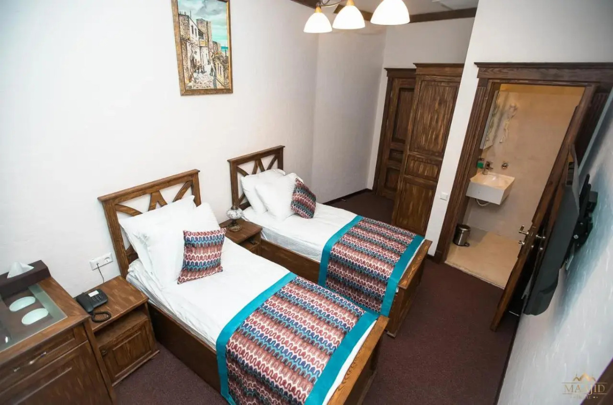 Maajid Hotel & Restaurant