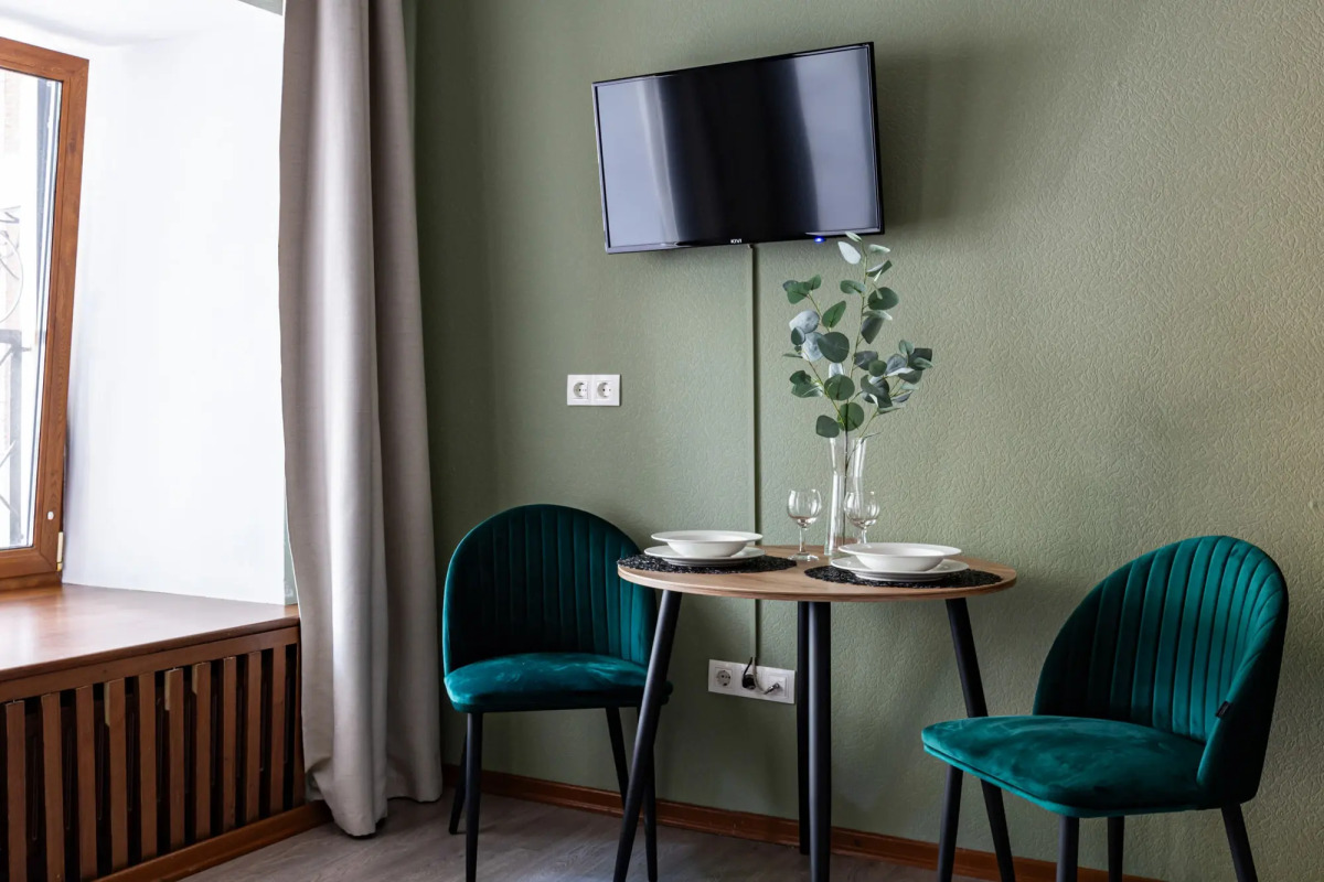 Апартаменты для двоих гостей с 1 кроватью (1 эт или 2 эт)