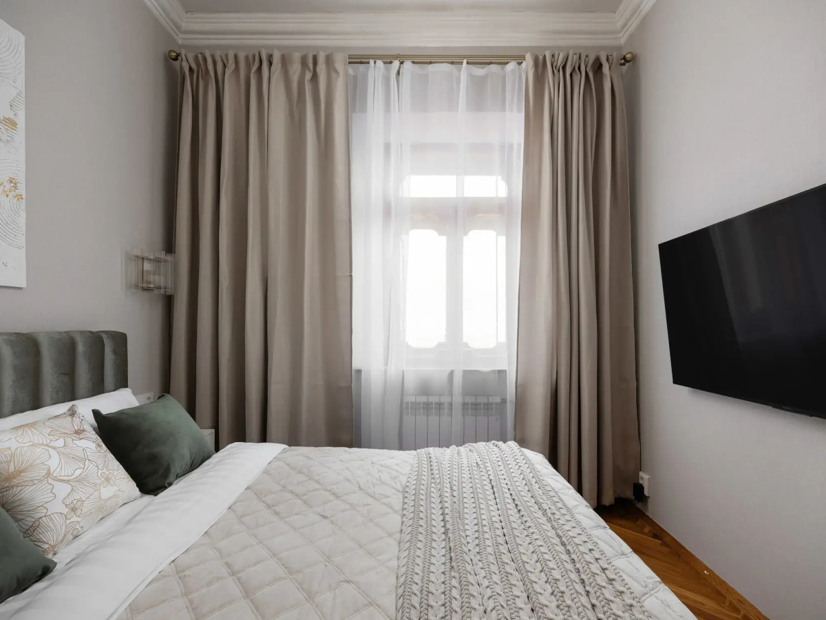 Квартира GM Apartments Новая и тихая Трехкомнатная на Тверской