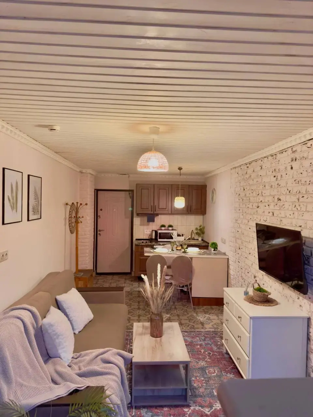 Апартаменты МосАртАпарт в летнем стиле