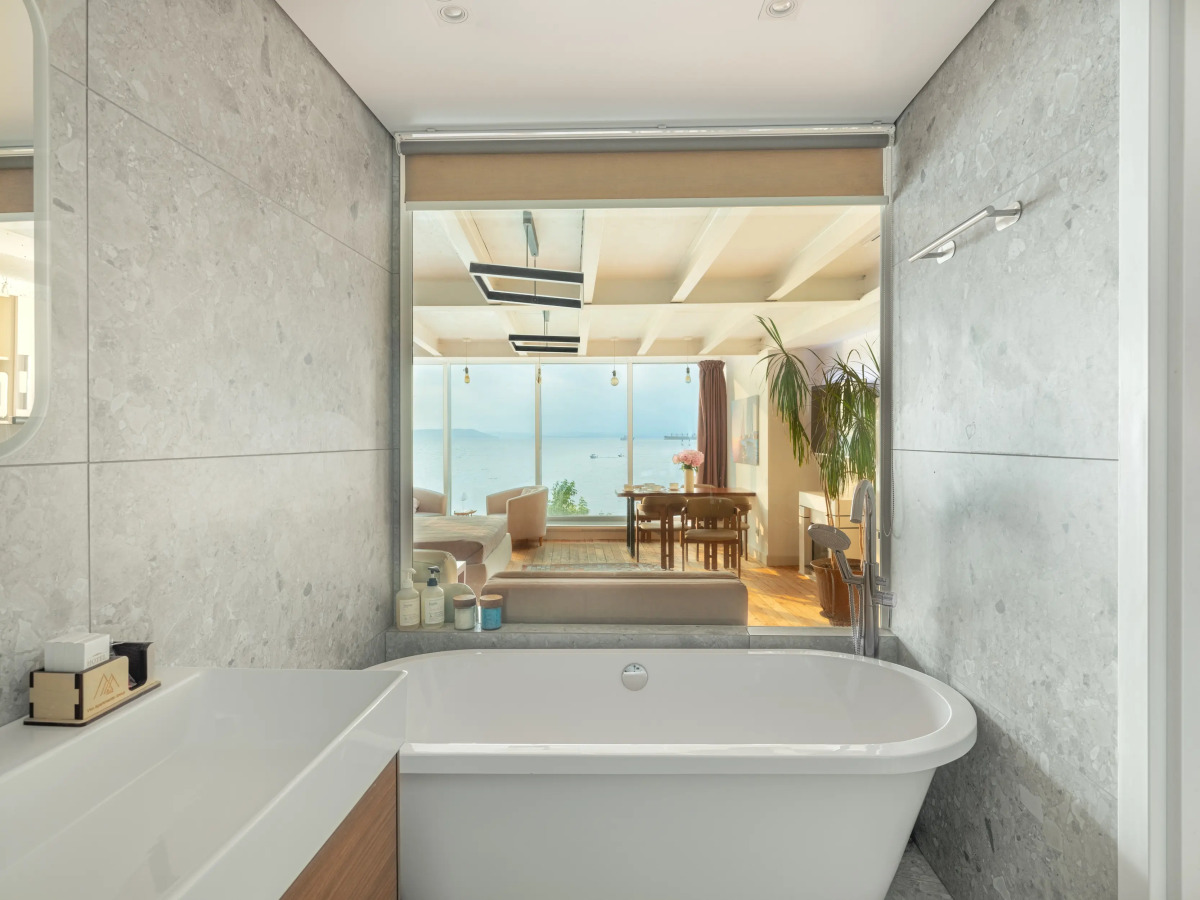 Меблированные комнаты Sea View by VVO Apartments