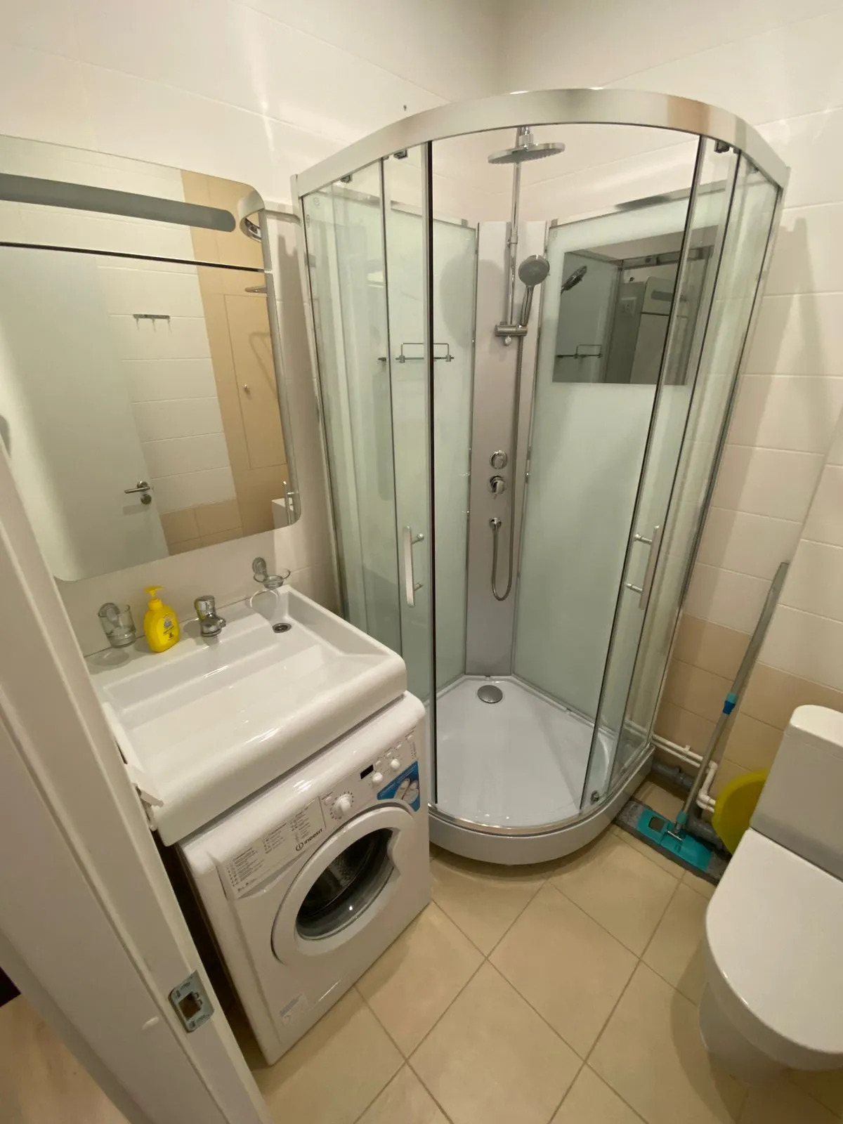 Апартаменты Салют на 12 этаже