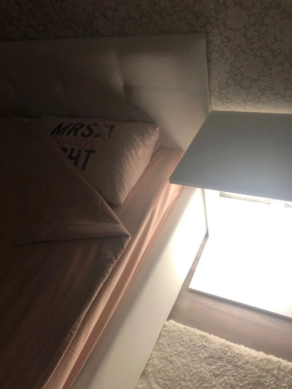 Квартира Двухкомнатная Квартира на Октябрьской 13