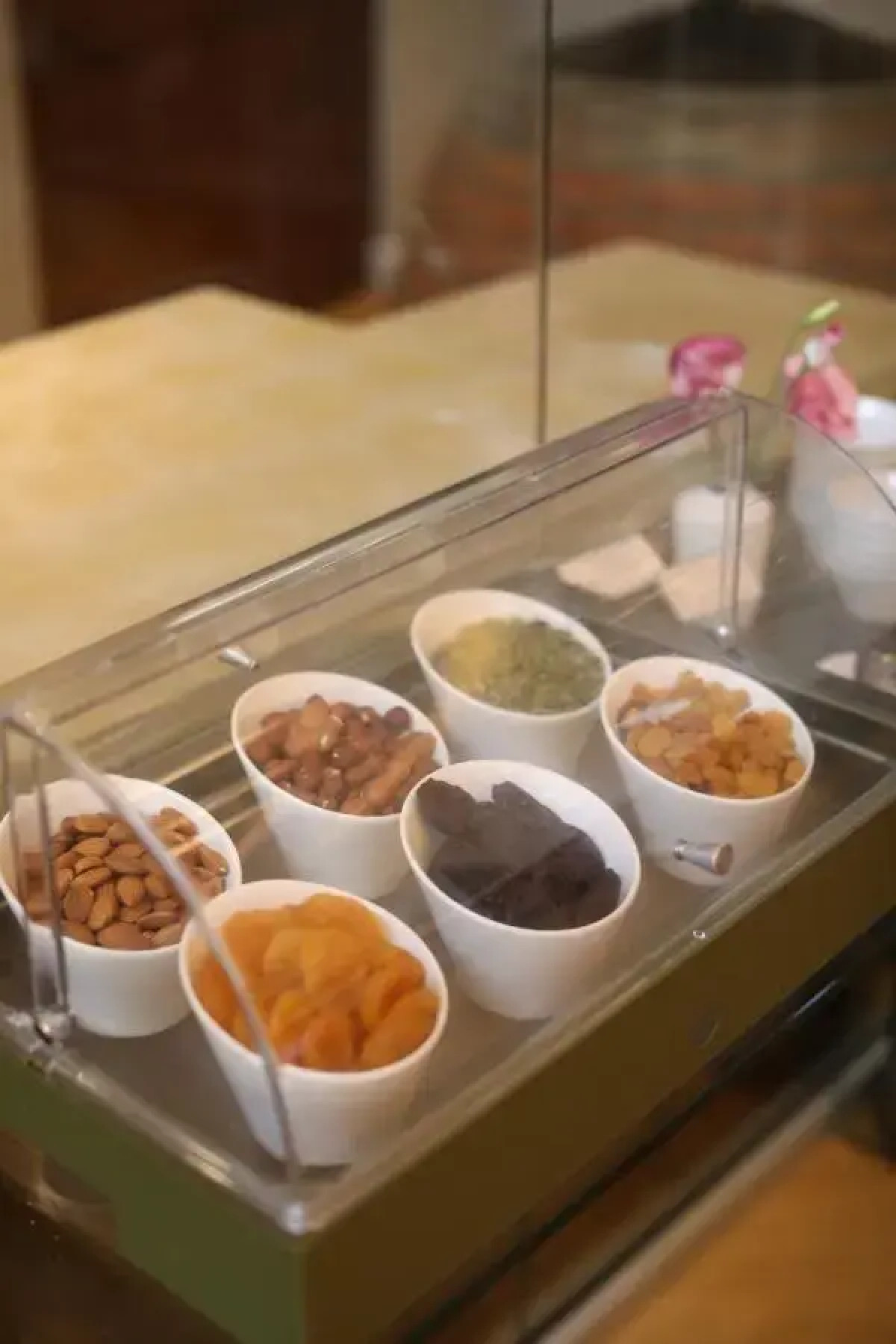 Отель Grand Hotel Yerevan