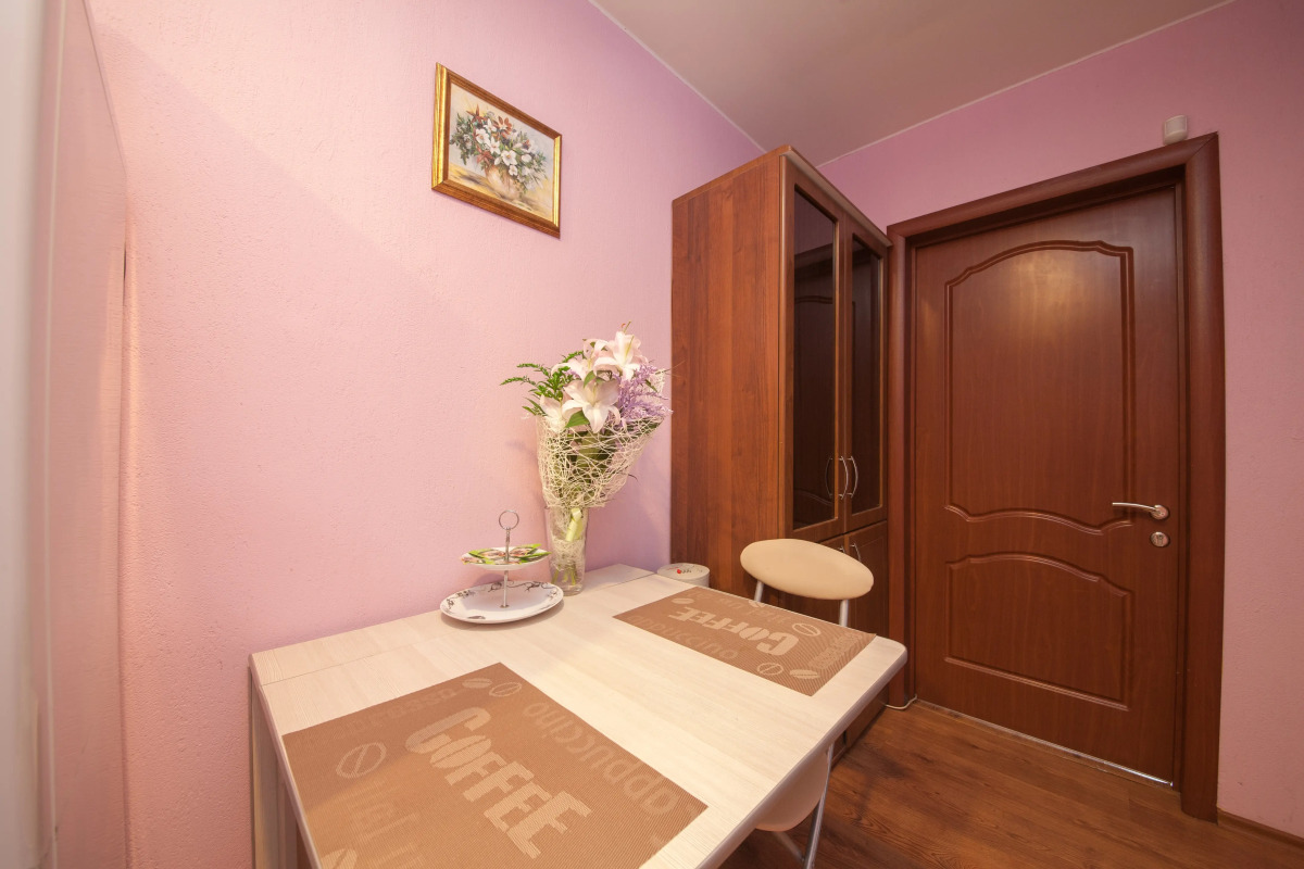 Квартировъ