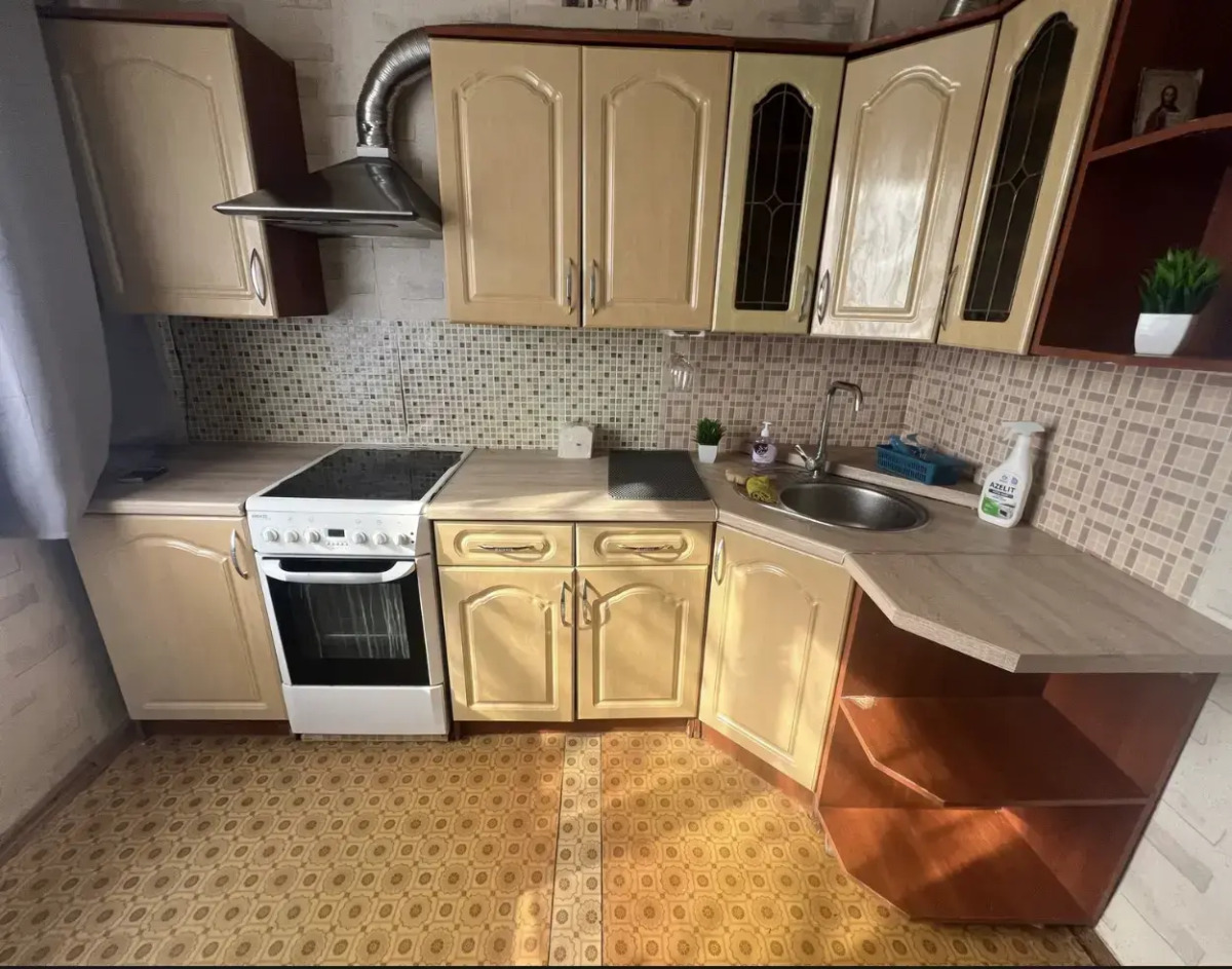 Апартаменты Буденного 12