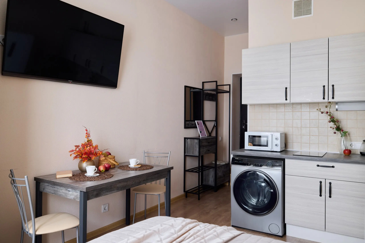 Апартаменты Prudius Apart на Васильевском острове (Осень)