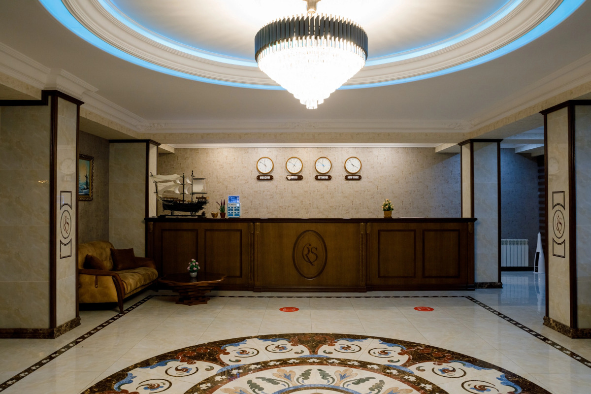 Отель Royal Sapphire