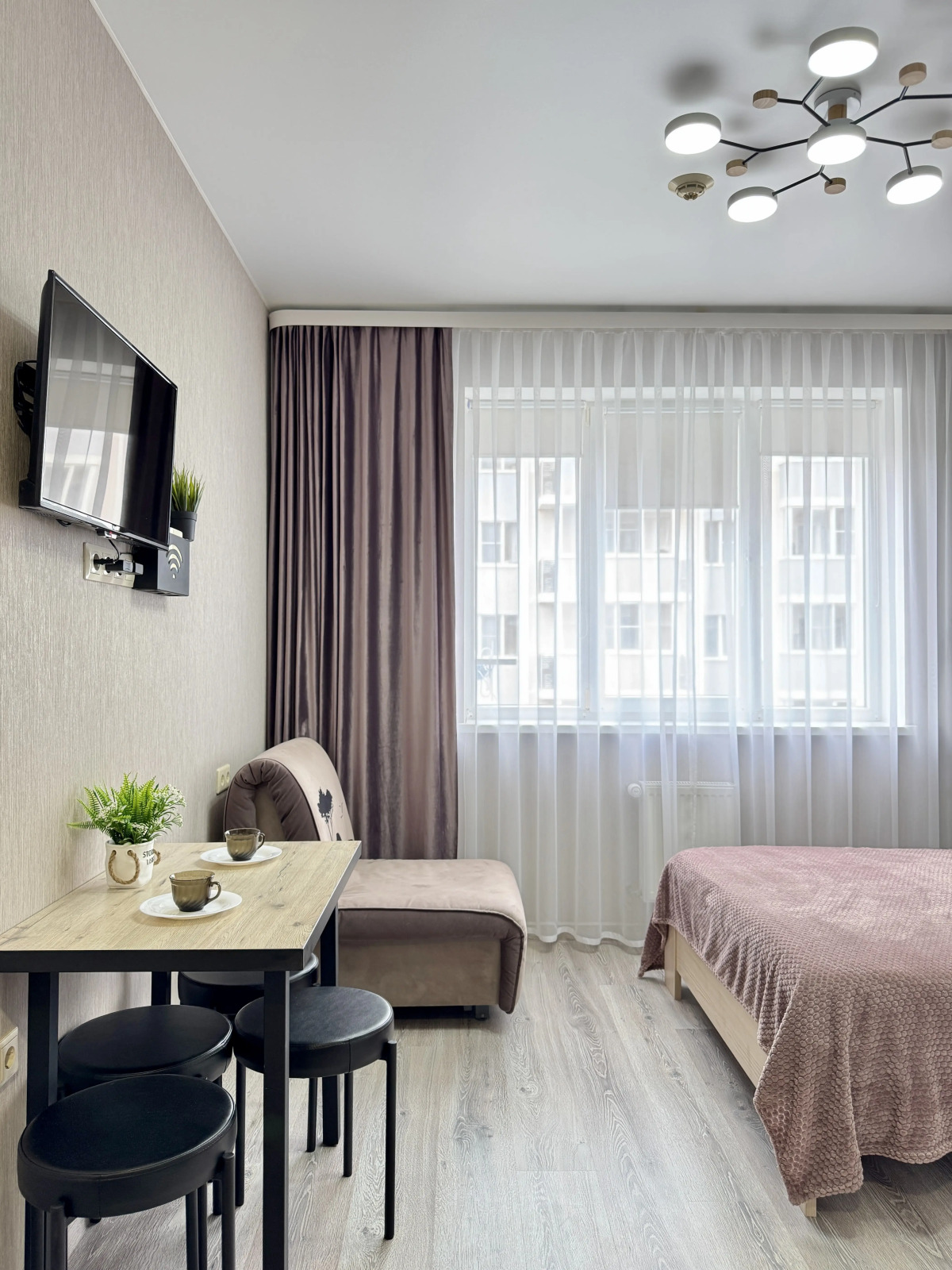 Квартира Море Сириуса 10