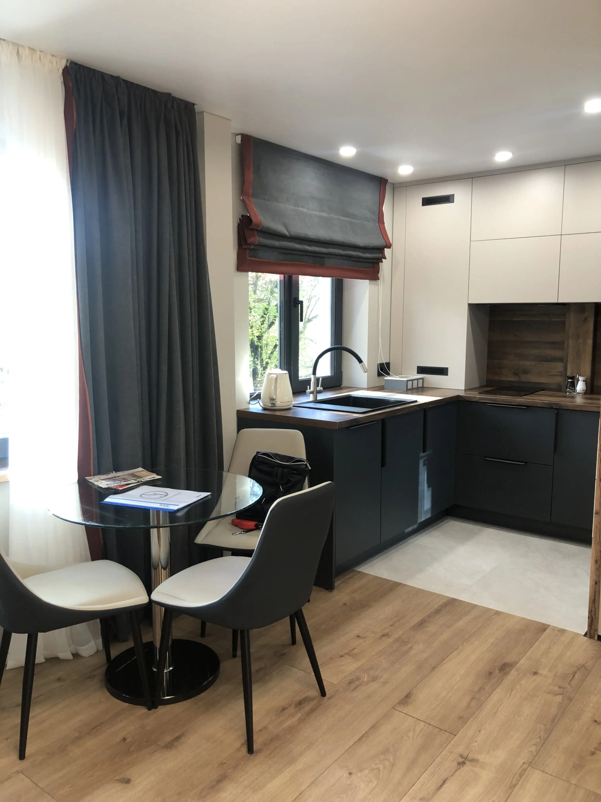 Квартира Jennifer Apartment Дизайнерская квартира-студия в центре Калининграда