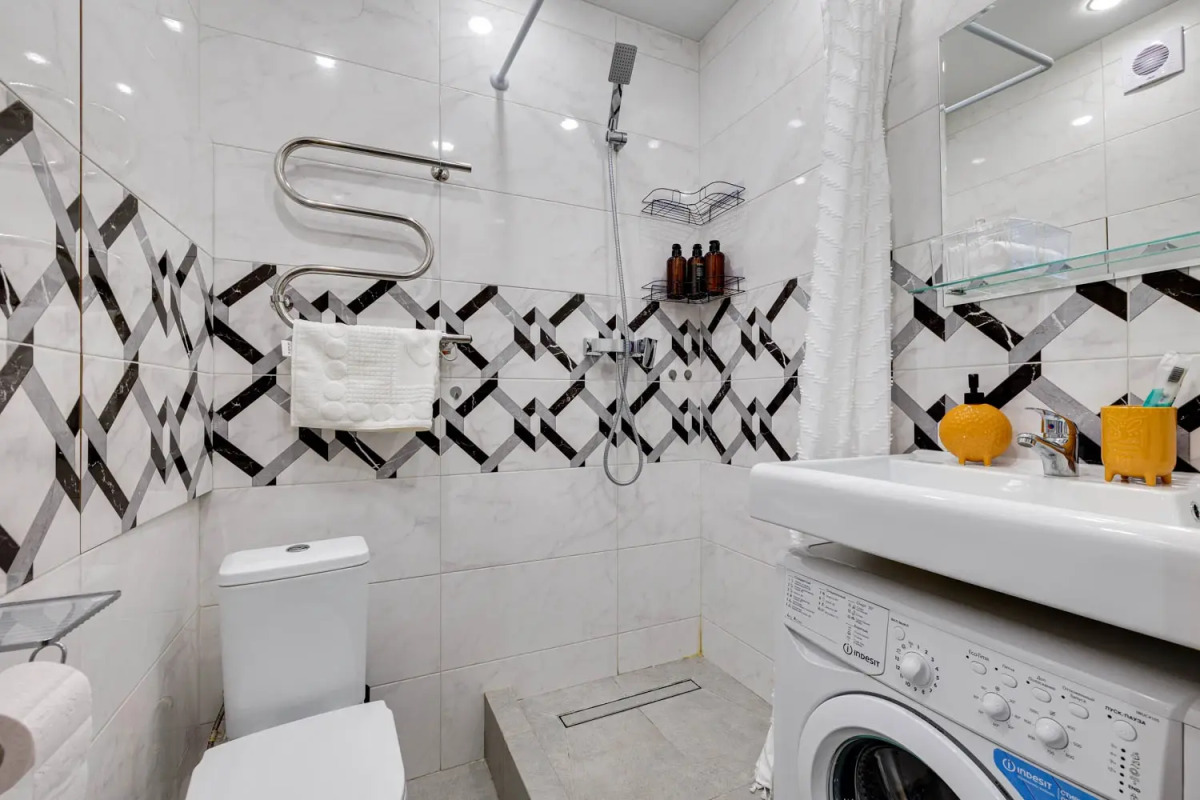 Апартаменты Happy People Западный Квартал 6/2