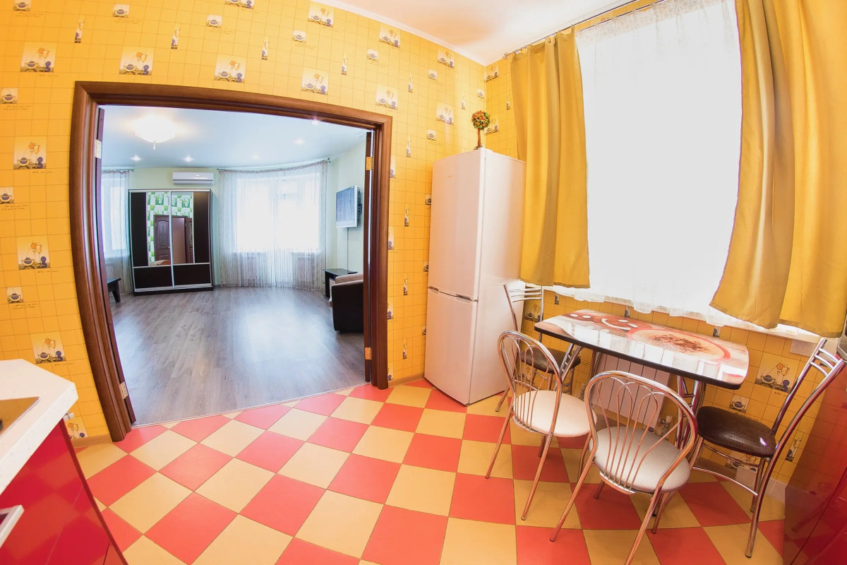 Апартаменты Saratov Lights на Мичурина 47